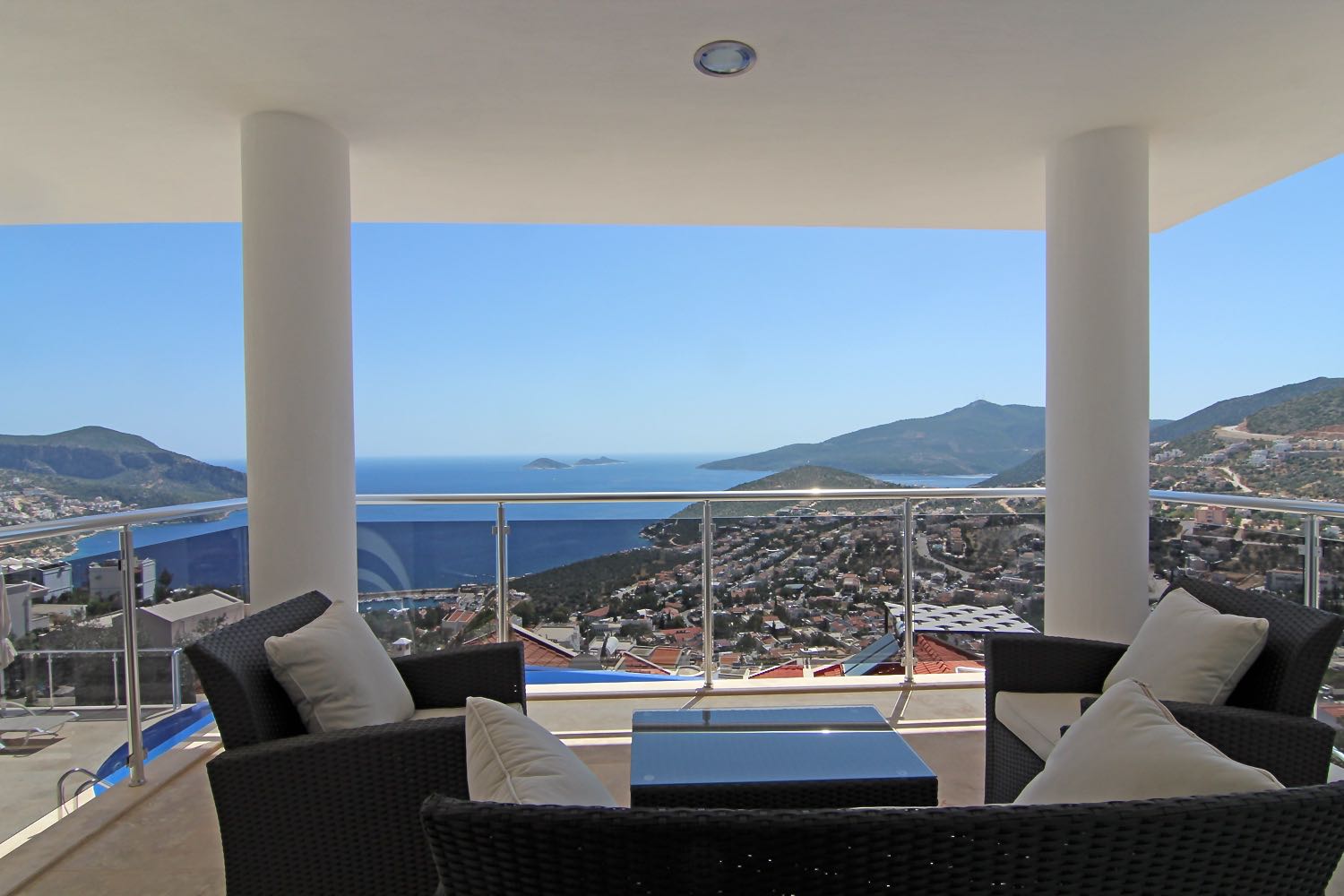 Private master balcony